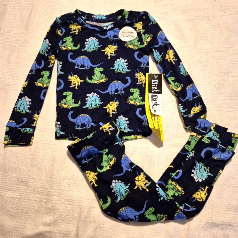 Mick & Mack size 2T bamboo pajama set, NWT